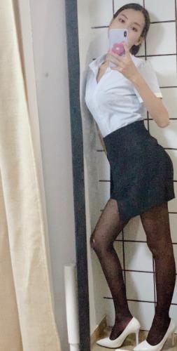 南山兼职美腿女孩